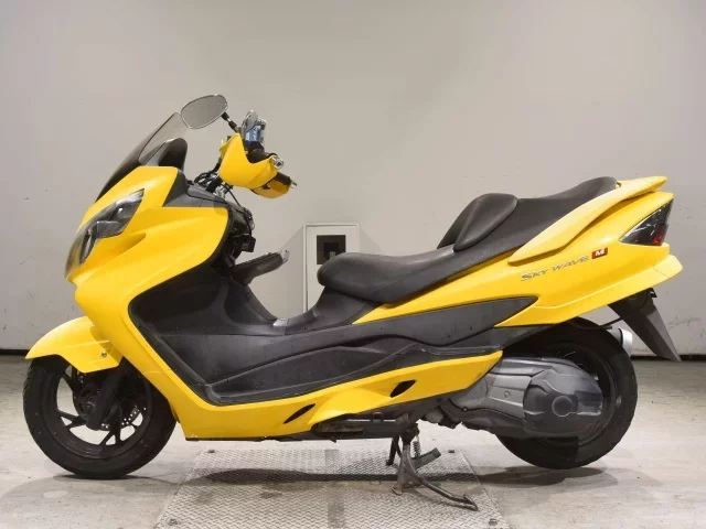 Suzuki SKYWAVE 250M