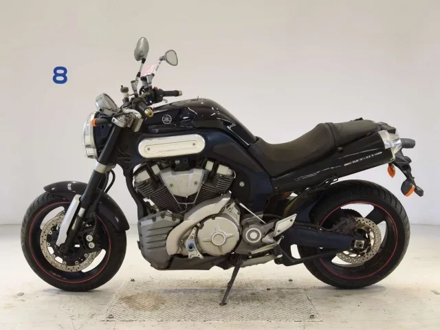 Yamaha MT-01 SHO LOUIS NOT EQUIPPED