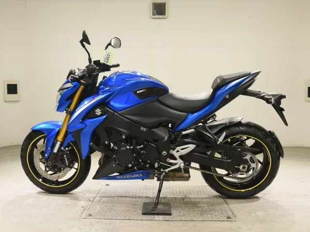 Suzuki GSX-S1000