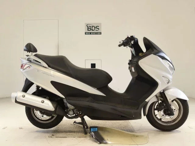 Suzuki BURGMAN200