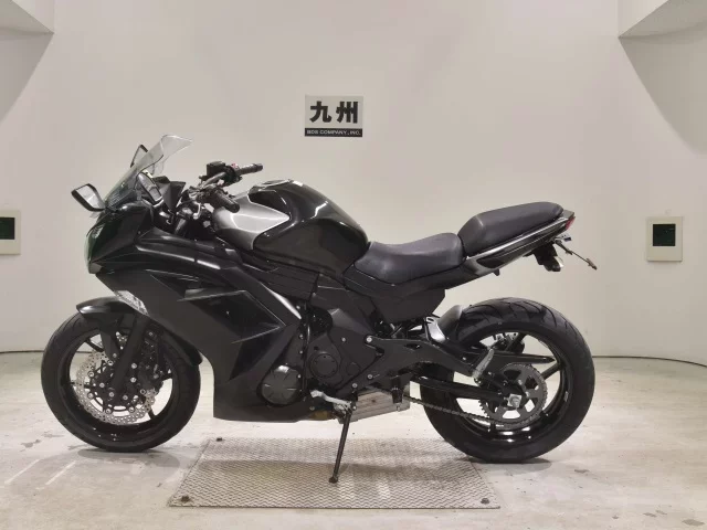 Kawasaki NINJA400