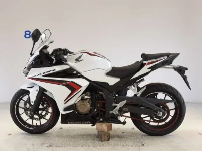 Honda CBR400R-2