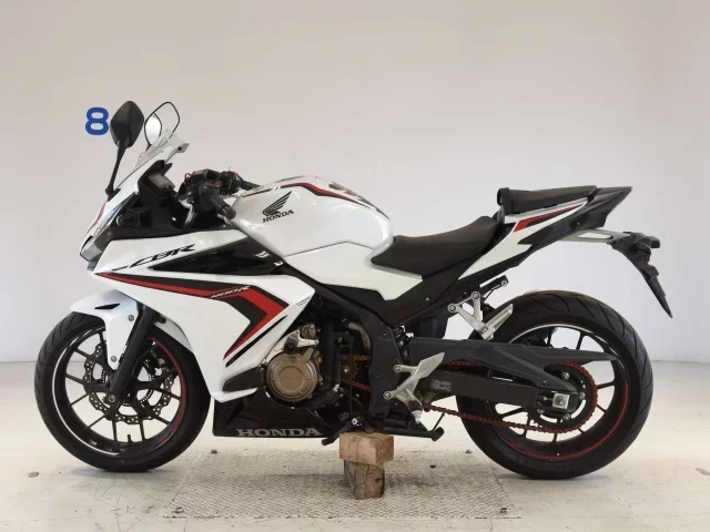 Honda CBR400R-2