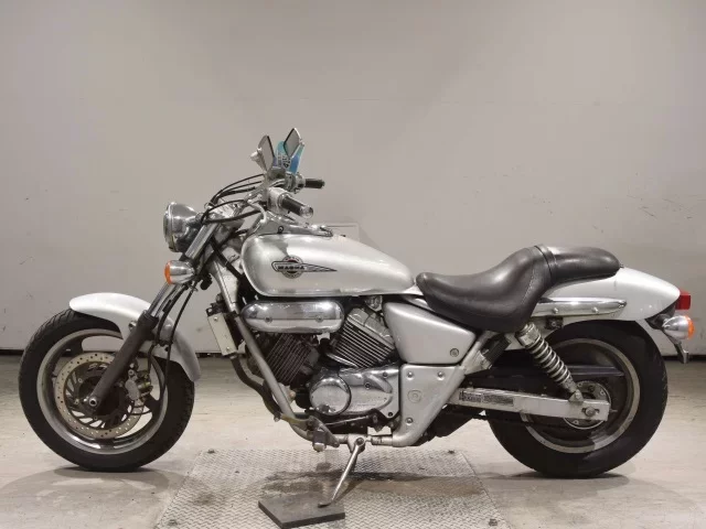 Honda MAGNA 250