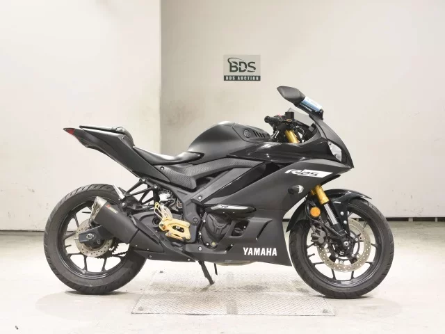 Yamaha YZF-R25A