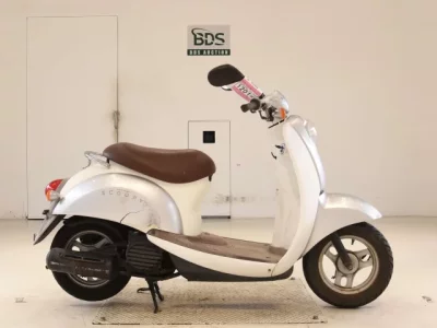 Honda CREA SCOOPY