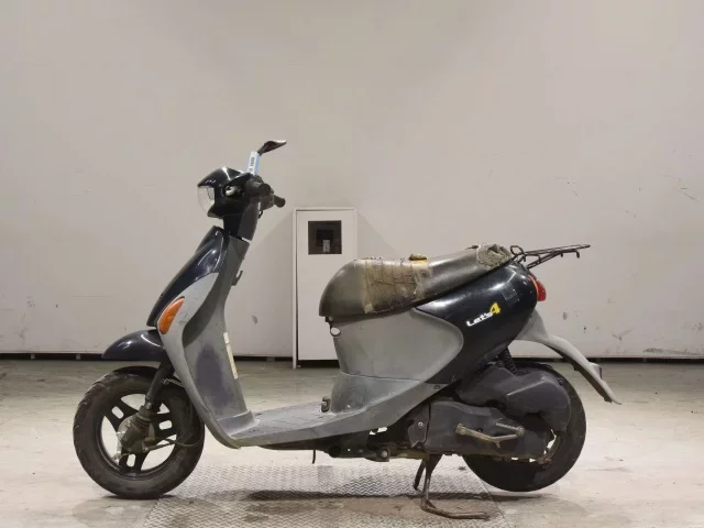 Suzuki LET S4