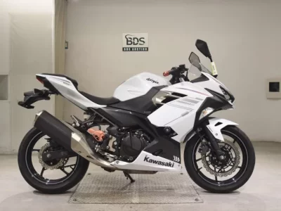 Kawasaki NINJA400-2  с аукциона в Японии