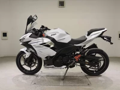 Kawasaki NINJA400-2  с аукциона в Японии