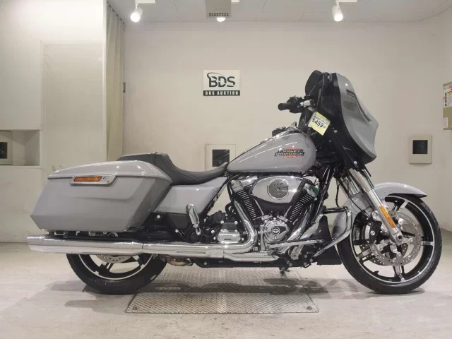 Harley-Davidson HARLEY FLHX1920 лот № 5459 оценка 7  с аукциона в Японии