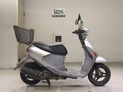 Suzuki LET S4