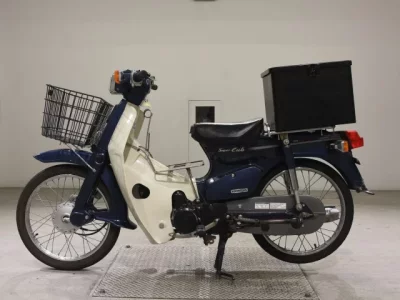 Honda C50-E