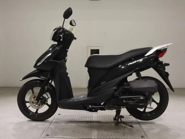 Suzuki ADDRESS110-2