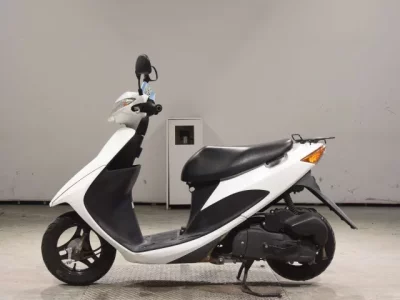 Suzuki ADDRESS V50-3