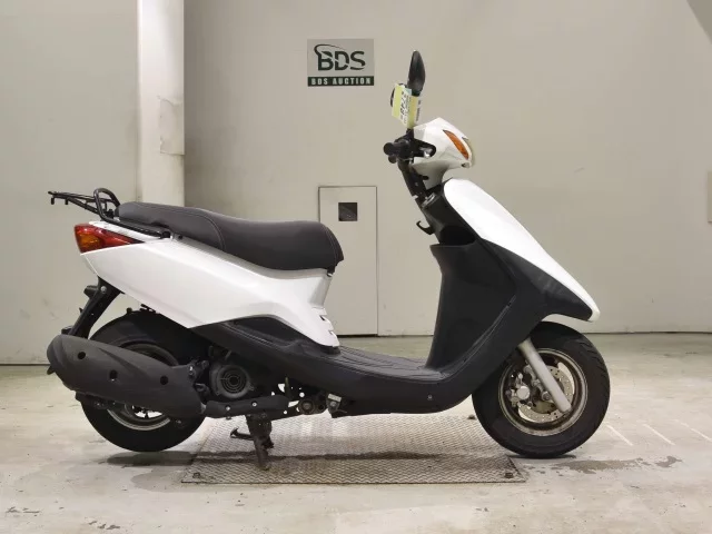 Yamaha AXIS125