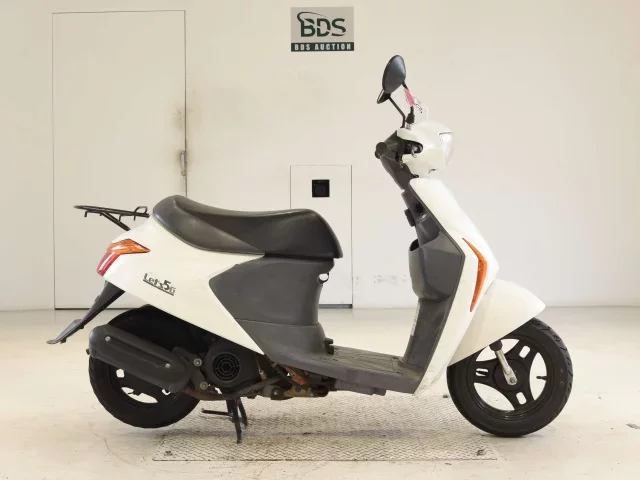 Suzuki LET S5