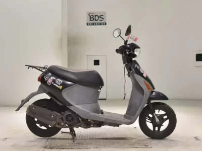 Suzuki LET S4