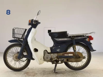 Honda C50-E