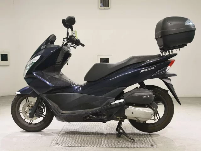 Honda PCX125-2