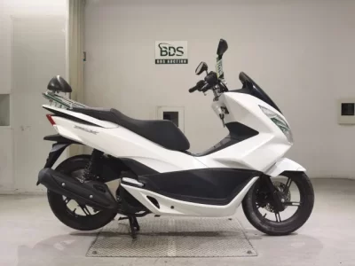 Honda PCX125-2