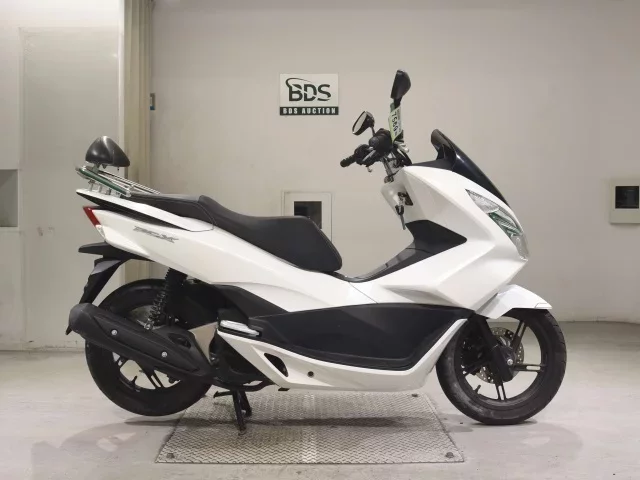 Honda PCX125-2