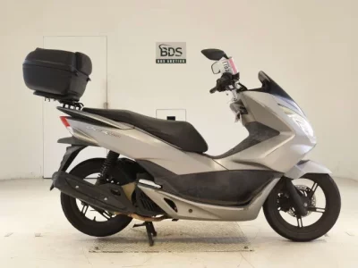 Honda PCX150-2