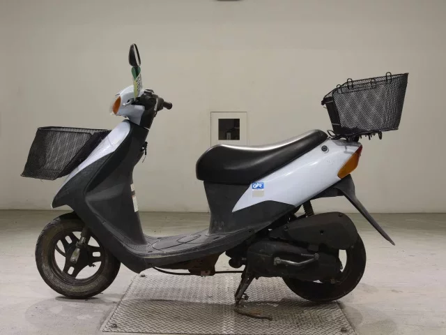 Suzuki LET S2