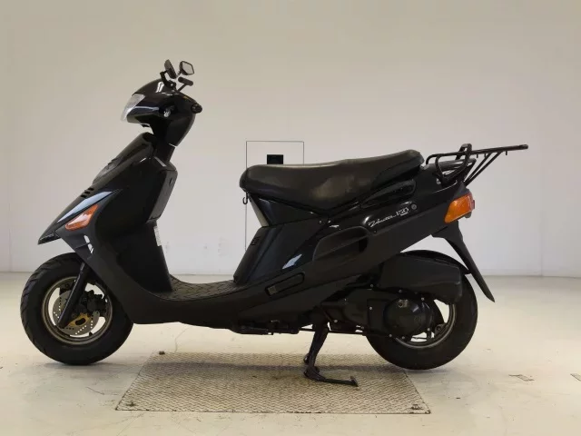 Suzuki VECSTAR 150