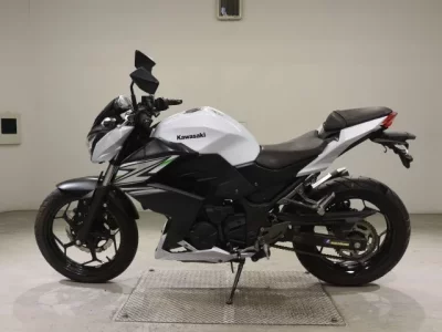 Kawasaki Z250  с аукциона в Японии