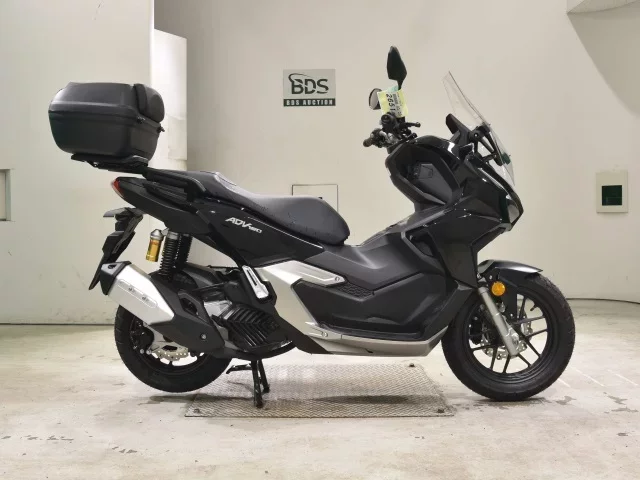 Honda ADV160