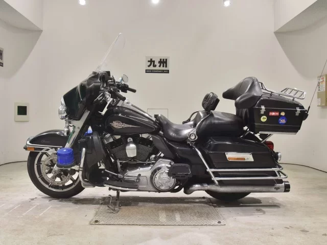 Harley-Davidson HARLEY FLHTC1580