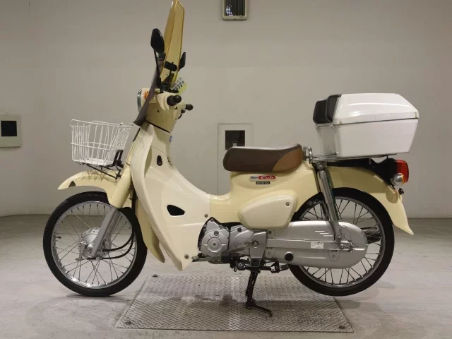Honda C50-3