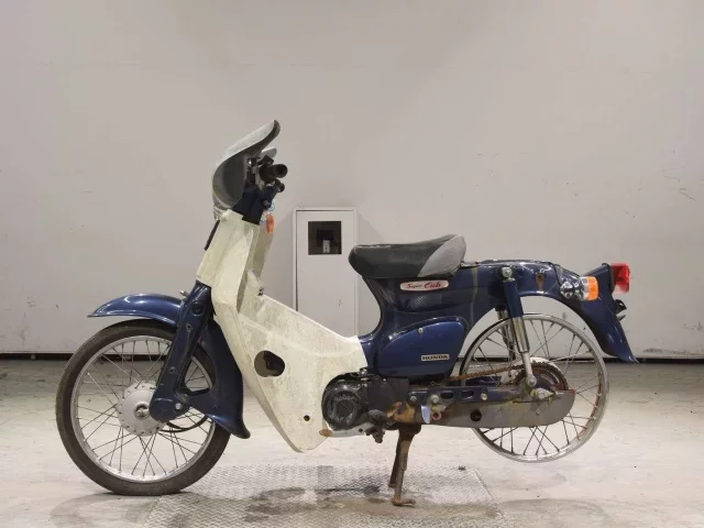 Honda C50