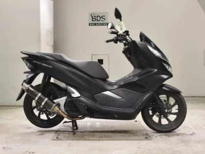 Honda PCX150-3