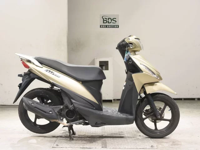 Suzuki ADDRESS110-2