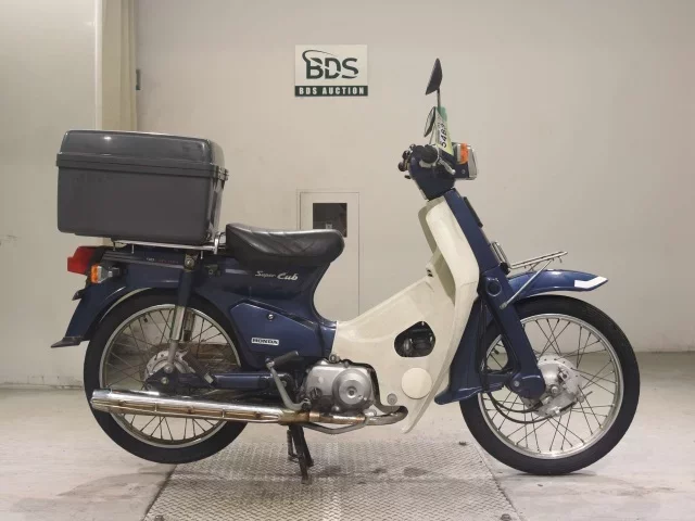 Honda C90