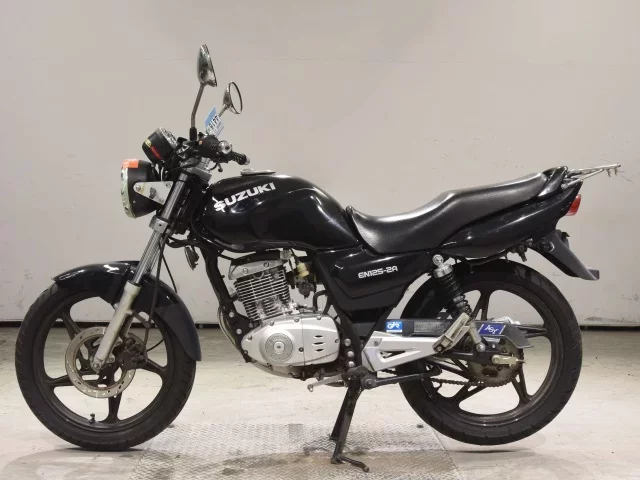 Suzuki EN125