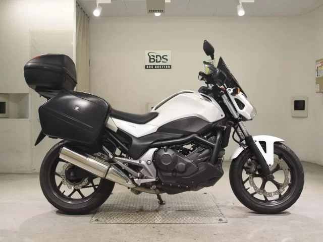 Honda NC750S лот № 5141 оценка 4  с аукциона в Японии
