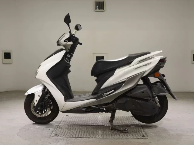 Yamaha CYGNUS 125XSR-3