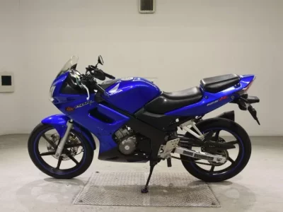 Honda CBR125R