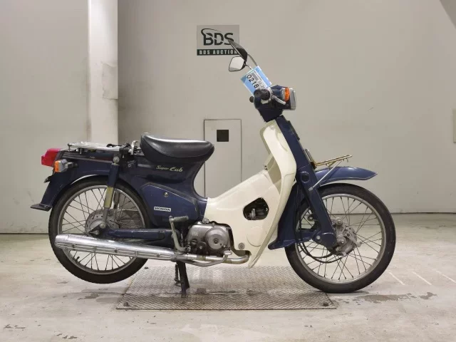 Honda C50-E