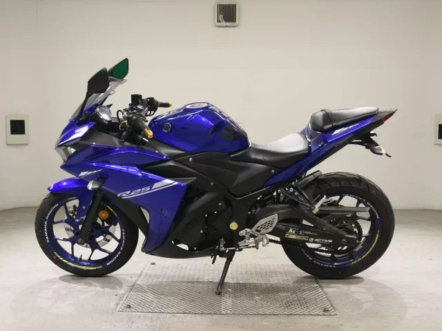 Yamaha YZF-R25
