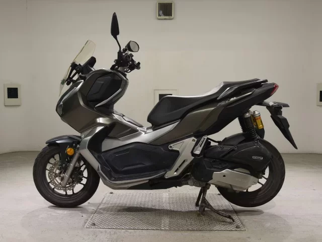 Honda ADV150