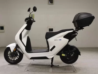 Honda EM1E: