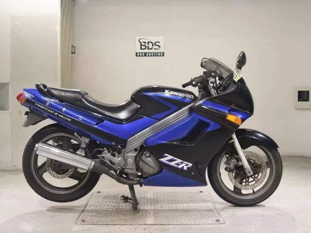 Kawasaki ZZR250