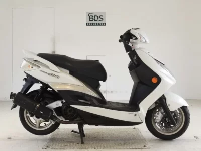 Yamaha CYGNUS125X