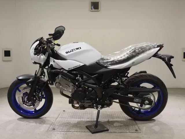 Suzuki SV650XA