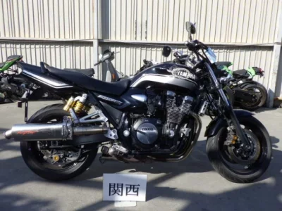 Yamaha XJR1300-2