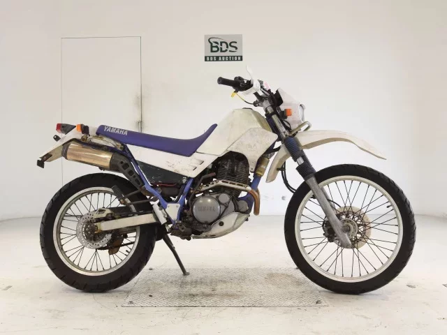 Yamaha SEROW 225W