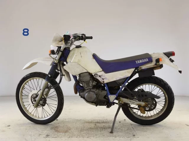 Yamaha SEROW 225W